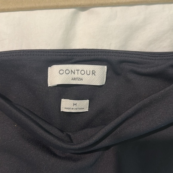 Aritzia Black Short Sleeve Bodysuit - Picture 2 of 3